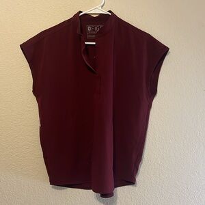 Women’s Figs Rafaela maroon scrub top XS